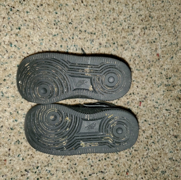 Nike Youth size 8 Black Air Force One - Picture 5 of 8